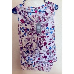 Vince Camuto small top